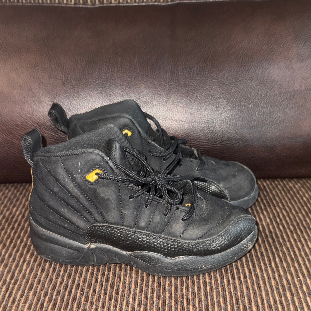 Jordan 12 Retro Mid Black Taxi